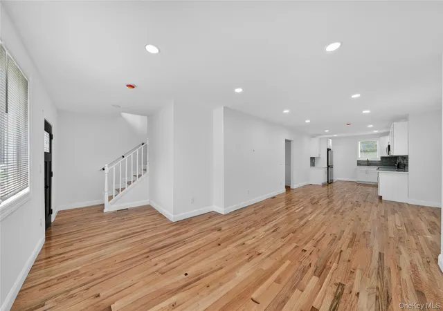 Photo 3 of Single family home for sale at 15 Grand Pl, Huntington, NY 11746 | MLS# 1052368 | Listing updated on 2026-09-18