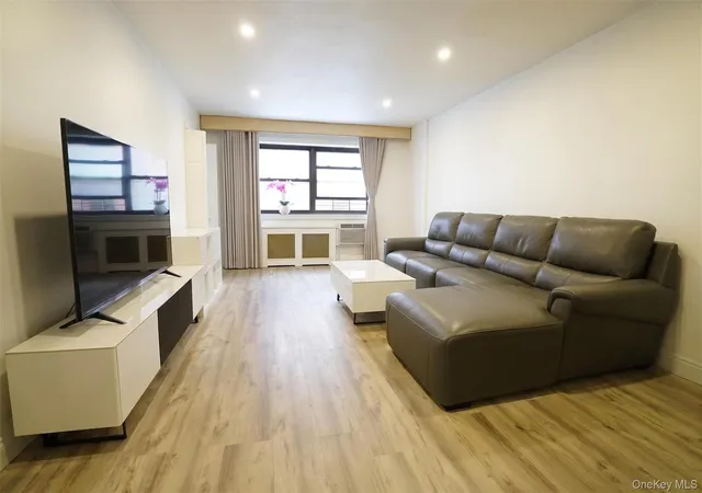 Photo 4 of House for sale at 94-30 58th Avenue #1E, New York, NY 11373 | MLS# 1052372 | Listing updated on 2026-09-18