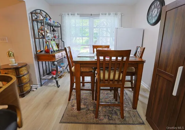 Listing Photo 4 - Condo for sale in building located at 65 Jimal Dr, Middletown, NY 10940
