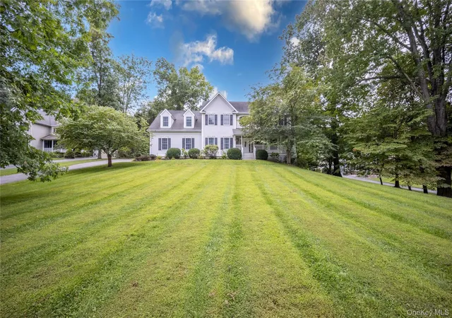 Photo 2 of Single family home for sale at 53 Traci Ln, East Fishkill, NY 12533 | MLS# 1052396 | Listing updated on 2026-10-03