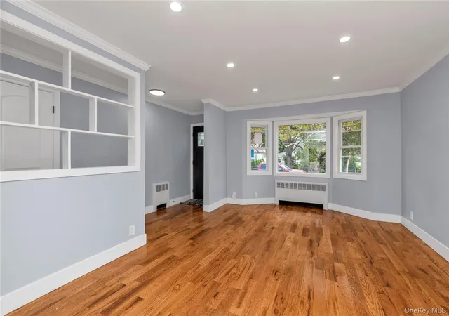 Photo 3 of Single family home for sale at 271 Sherman St, North Hempstead, NY 11590 | MLS# 1052401 | Listing updated on 2026-09-26