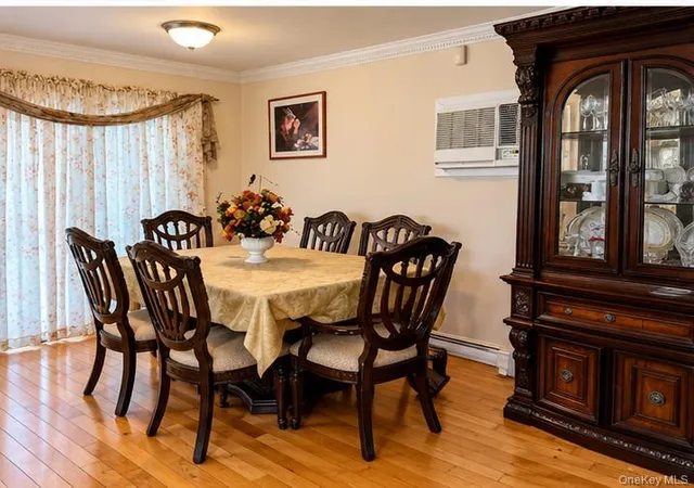 Photo 2 of Single family home for sale at 1873 Twain St, Hempstead, NY 11510 | MLS# 1052403 | Listing updated on 2026-09-18