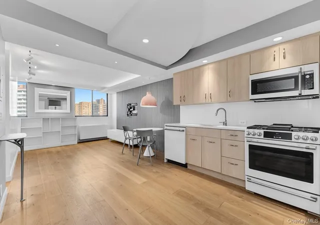 Photo 1 of Condo for sale at 62 54 97th Place #9M, New York, NY 11374 | MLS# 1052407 | Listing updated on 2026-10-29