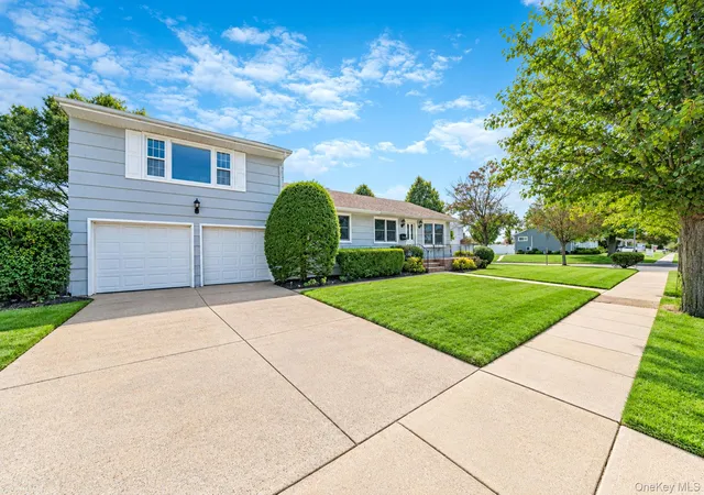 Photo 3 of Single family home for sale at 745 Anderson Ave, Hempstead, NY 11010 | MLS# 1052452 | Listing updated on 2026-10-11