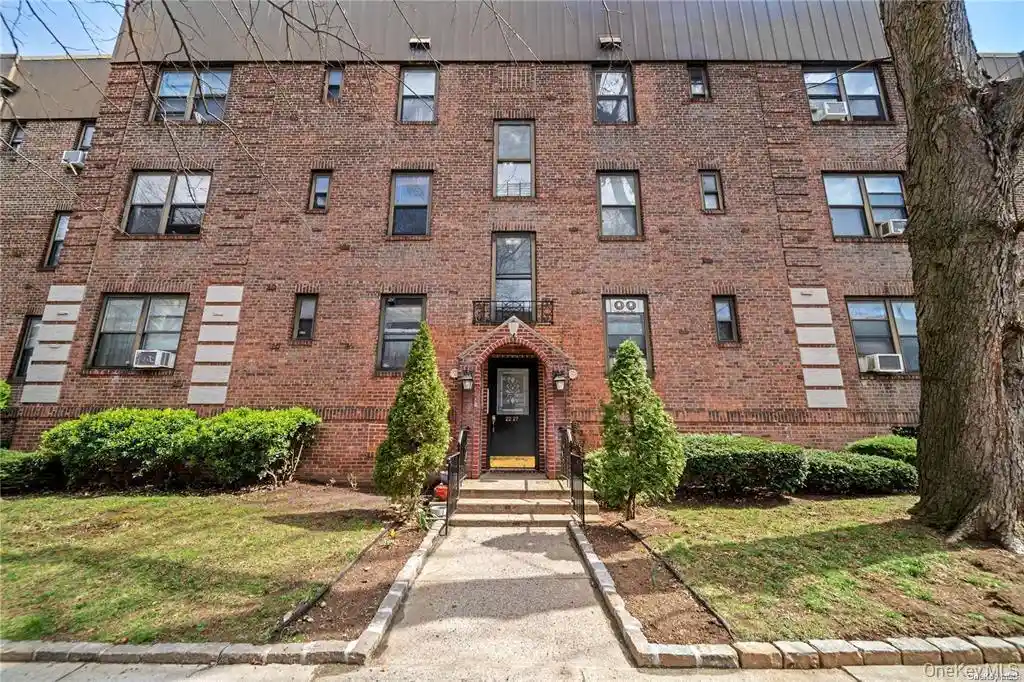 Listing Photo 24 - Condo for sale in 22-27 76Th St located at 22-27 76Th St, New York, NY 11370 - Unit #B2