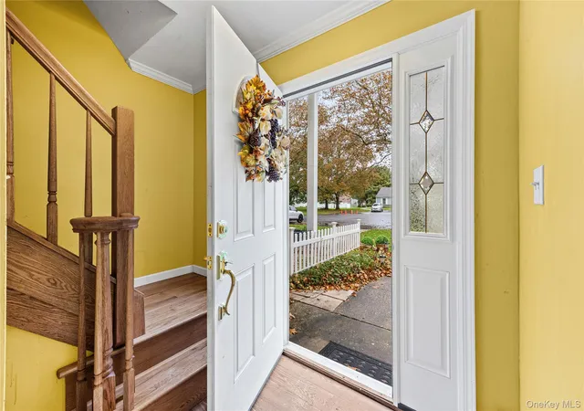 Listing Photo 3 - Condo for sale in building located at 4 Lexington Ct, Coram, NY 11727