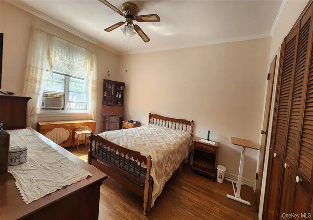 Photo 4 of Single family home for sale at 79-04 Kneeland Ave, New York, NY 11373 | MLS# 1052498 | Listing updated on 2026-09-21