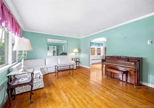Photo 2 of Single family home for sale at 204 Pamlico Ave, Hempstead, NY 11553 | MLS# 1052516 | Listing updated on 2026-10-08