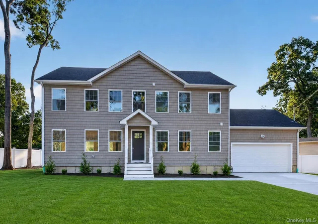 Photo 1 of Sale Pending at 9 Oswego Pl, West Babylon, NY 11704 | MLS# 1052518 | Listing updated on 2026-10-07