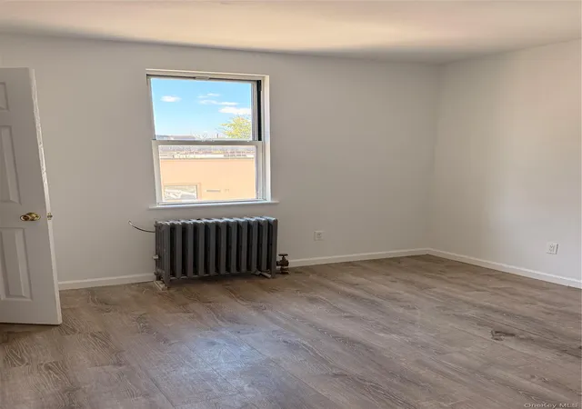 Photo 4 of House for sale at 183-01 Horace Harding Expy, New York, NY 11365 | MLS# 1052520 | Listing updated on 2026-09-18