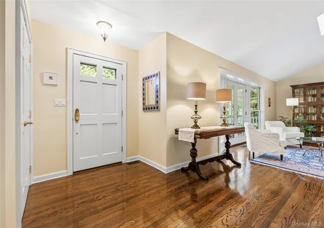 Photo 4 of Sale Pending at 165 High St, Greenburgh, NY 10706 | MLS# 1052530 | Listing updated on 2026-10-07