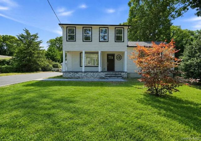 Photo 1 of Single family home for sale at 355 Forest Ln, Smithtown, NY 11787 | MLS# 1052534 | Listing updated on 2026-09-20