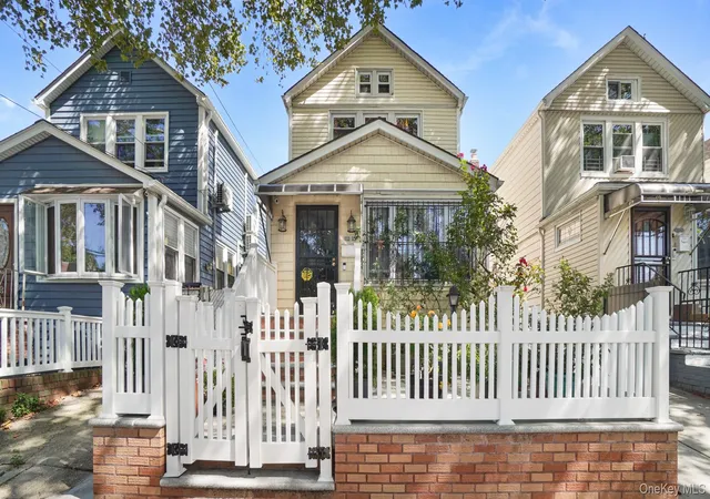 Photo 2 of Single family home for sale at 11115 158th Street, New York, NY 11433 | MLS# 1052535 | Listing updated on 2026-09-20
