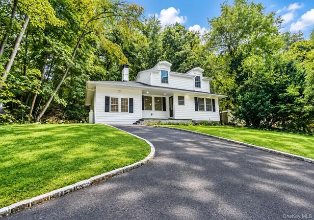 Single family home for sale at 128 Crooked Hl Rd, Huntington, NY 11743 | MLS# 1052550