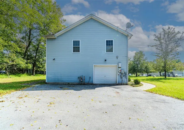 Photo 2 of Single family home for sale at 28 3rd Street, Middletown, NY 10940 | MLS# 1052558 | Listing updated on 2026-10-05