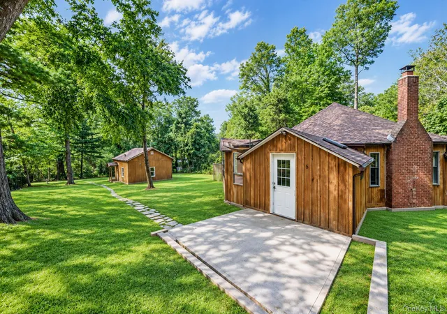 Photo 2 of Single family home for sale at 5 Jacobs Ln, Brookhaven, NY 11792 | MLS# 1052565 | Listing updated on 2026-09-22