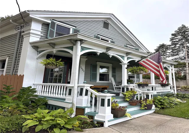 Photo 3 of Single family home for sale at 1407 Albany Ave, Kinderhook, NY 12184 | MLS# 1052569 | Listing updated on 2026-10-07