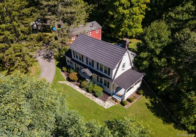 Photo 2 of Single family home for sale at 145 Drake Rd, Pleasant Valley, NY 12569 | MLS# 1052579 | Listing updated on 2026-10-06
