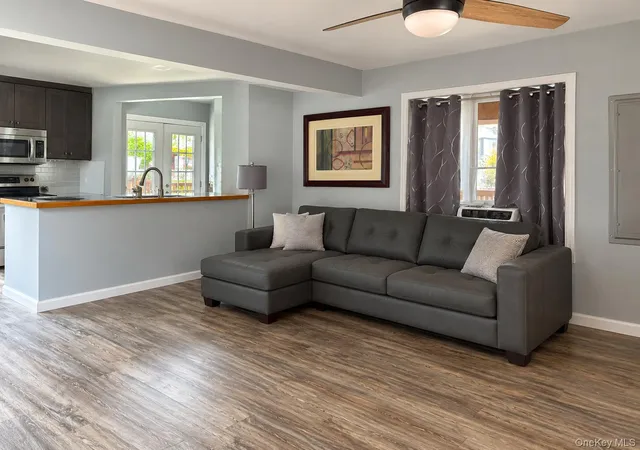 Photo 2 of Single family home for sale at 8 Canary Pl, Farmingville, NY 11738 | MLS# 1052589 | Listing updated on 2026-10-09