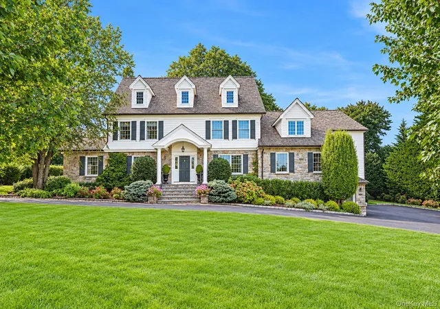Photo 2 of Mansion for sale at 81 Park Dr N, Harrison, NY 10580 | MLS# 1052607 | Listing updated on 2026-10-04