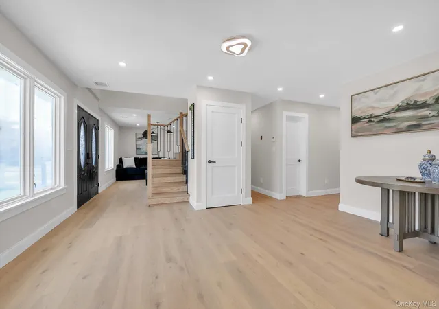 Photo 3 of Single family home for sale at 22 Miller Cir, Oyster Bay, NY 11801 | MLS# 1052642 | Listing updated on 2026-10-08