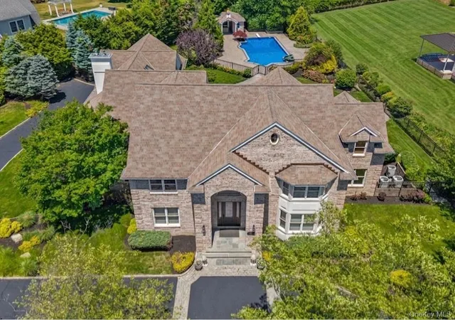 Photo 1 of Mansion for sale at 38 The Helm, Islip, NY 11730 | MLS# 1052678 | Listing updated on 2026-10-05