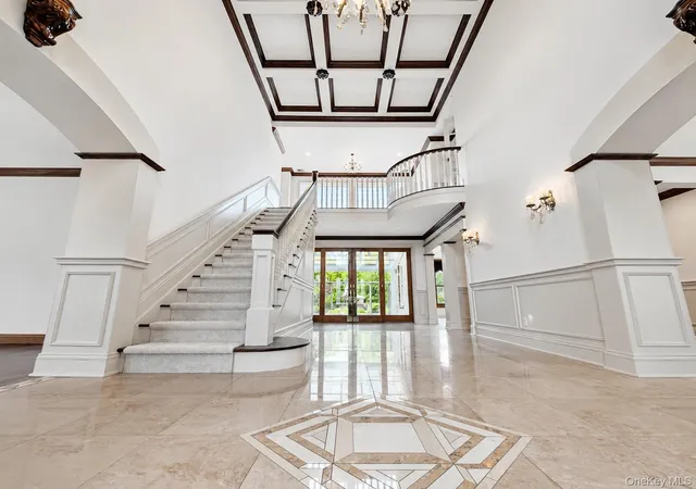 Photo 3 of Mansion for sale at 38 The Helm, Islip, NY 11730 | MLS# 1052678 | Listing updated on 2026-10-05