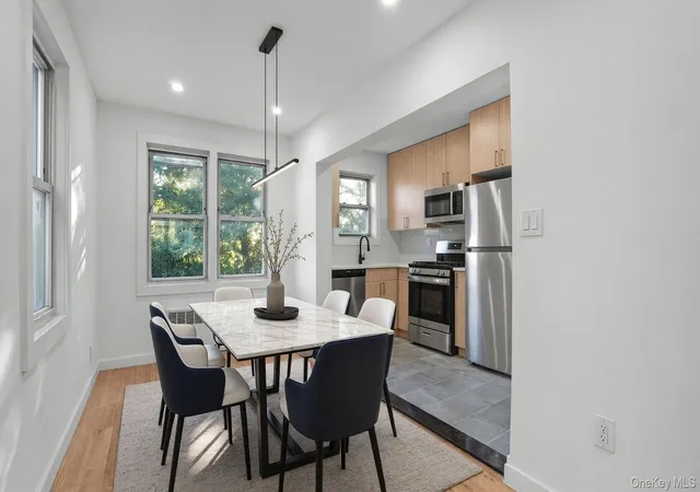 Photo 2 of Single family home for sale at 4135 Murdock Ave, New York, NY 10466 | MLS# 1052694 | Listing updated on 2026-10-01