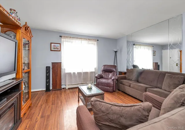 Photo 3 of House for sale at 22617 Hillside Ave #S09, New York, NY 11427 | MLS# 1052695 | Listing updated on 2026-09-28