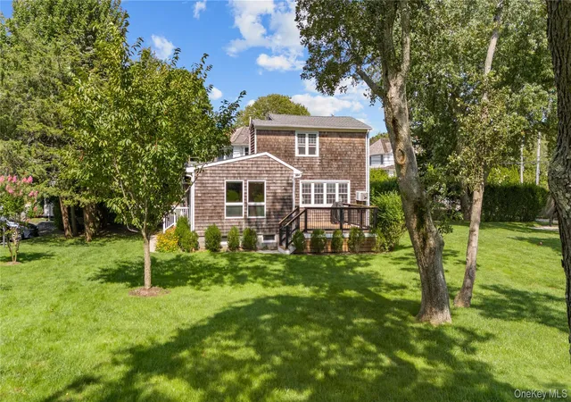 Photo 3 of Luxury condo for sale at 70 Middle Pond Rd #22, Southampton, NY 11968 | MLS# 1052698 | Listing updated on 2026-09-20