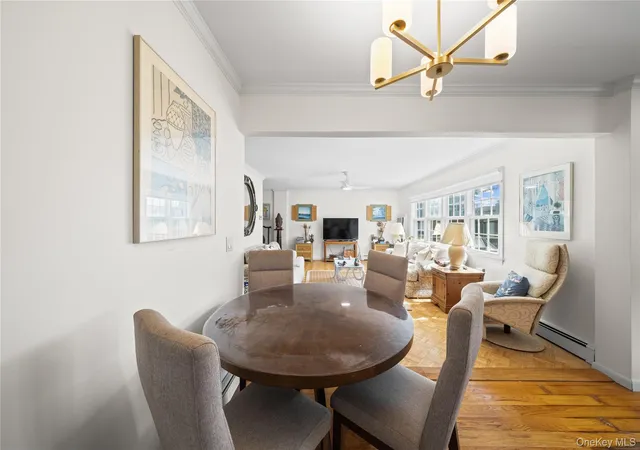 Photo 3 of House for sale at 70 Middle Pond Rd #22, Southampton, NY 11968 | MLS# 1052698 | Listing updated on 2026-09-20