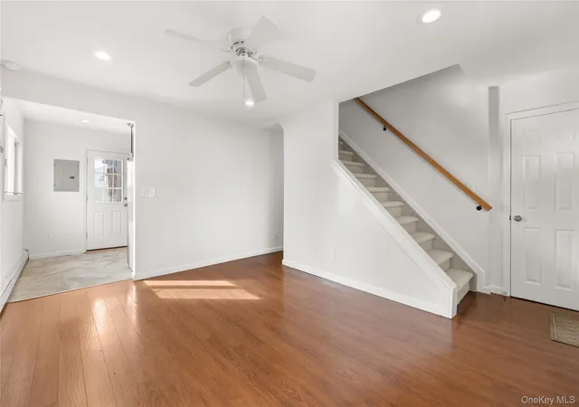 Photo 4 of Single family home for sale at 234 Division Ave, Oyster Bay, NY 11758 | MLS# 1052714 | Listing updated on 2026-10-07
