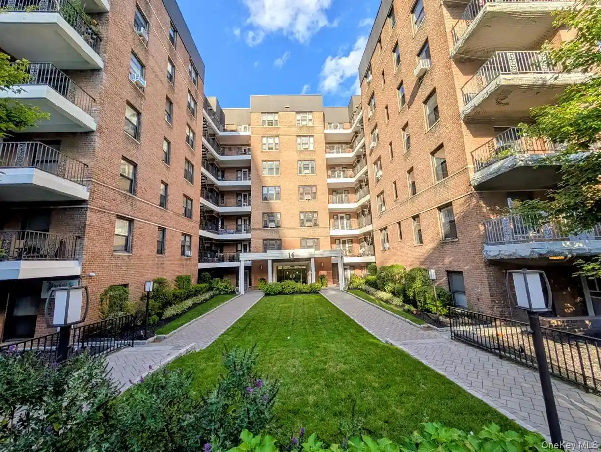 Listing Photo 15 - Condo for sale in 16 Broadway N located at 16 Broadway N, White Plains, NY 10601 - Unit #1C