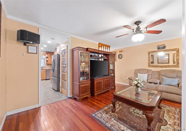 Photo 3 of Single family home for sale at 548 Bolton Ave, New York, NY 10473 | MLS# 1052751 | Listing updated on 2026-09-25