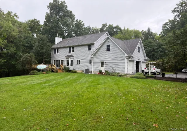 Photo 4 of Single family home for sale at 22 Eskew Ct, Crawford, NY 12566 | MLS# 1052754 | Listing updated on 2026-10-05