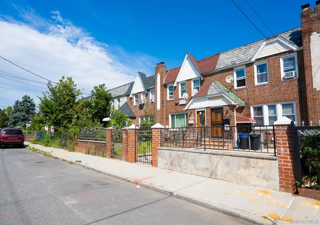 Photo 4 of Single family home for sale at 114-45 200th Street, New York, NY 11412 | MLS# 1052772 | Listing updated on 2026-09-30