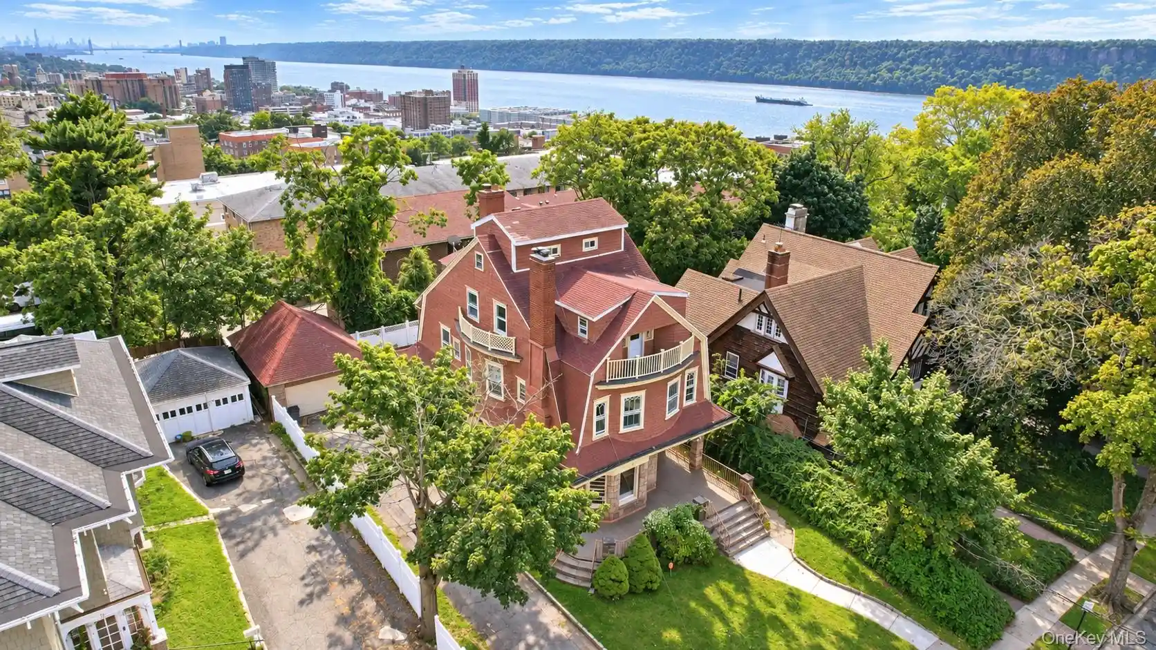 Listing Photo 1 - Condo for sale in 10 Delavan Ter located at 10 Delavan Ter, Yonkers, NY 10703 - Unit 10 Delavan Ter
