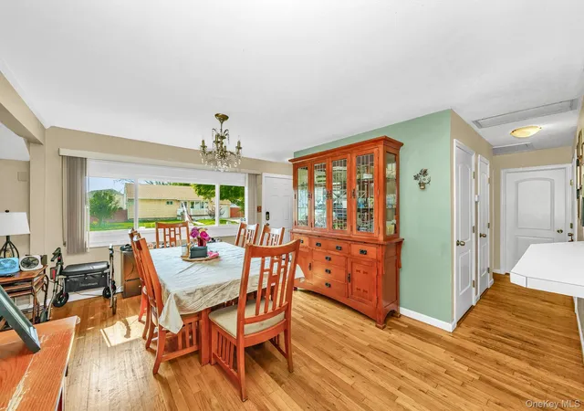 Photo 3 of Single family home for sale at 64 Frank St, Babylon, NY 11757 | MLS# 1052793 | Listing updated on 2026-09-21
