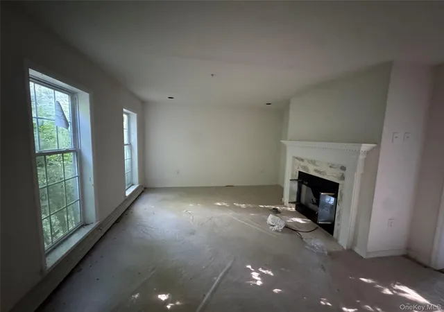 Photo 2 of Single family home for sale at 33 Wayne Way, Greenburgh, NY 10607 | MLS# 1052813 | Listing updated on 2026-09-20