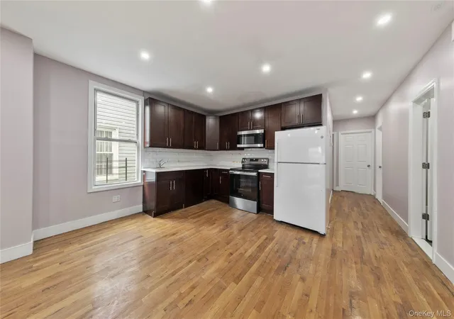 Photo 4 of Single family home for sale at 2707 Decatur Ave, New York, NY 10458 | MLS# 1052830 | Listing updated on 2026-09-19