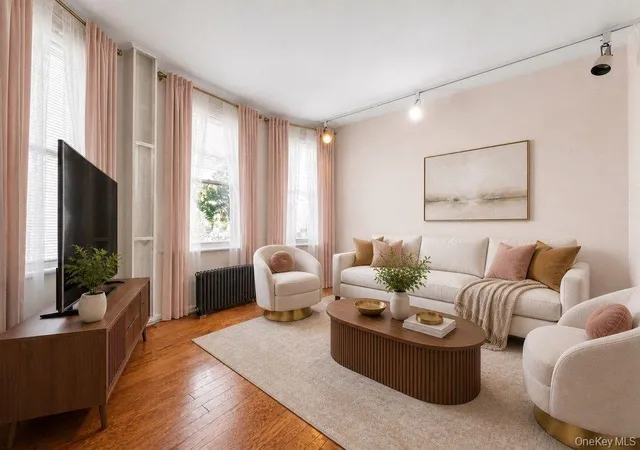 Photo 3 of Single family home for sale at 21 Mount Joy Pl, New Rochelle, NY 10801 | MLS# 1052832 | Listing updated on 2026-10-01
