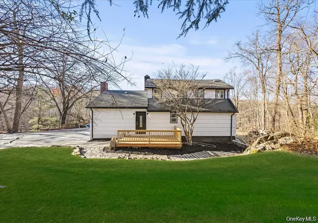Photo 2 of Single family home for sale at 144 Old Lake St, Harrison, NY 10604 | MLS# 1052841 | Listing updated on 2026-10-28