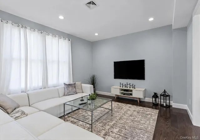 Photo 3 of Single family home for sale at 71 Stuyvesant Ave, Brookhaven, NY 11950 | MLS# 1052859 | Listing updated on 2026-10-08