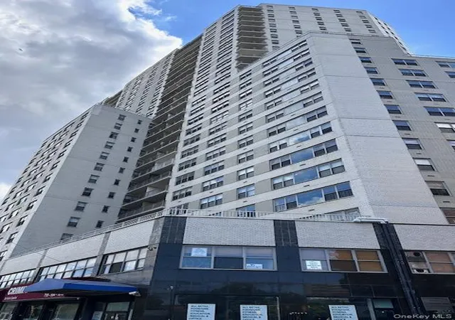125-10 Queens Blvd, 125-10 Queens Blvd, New York, NY 11415