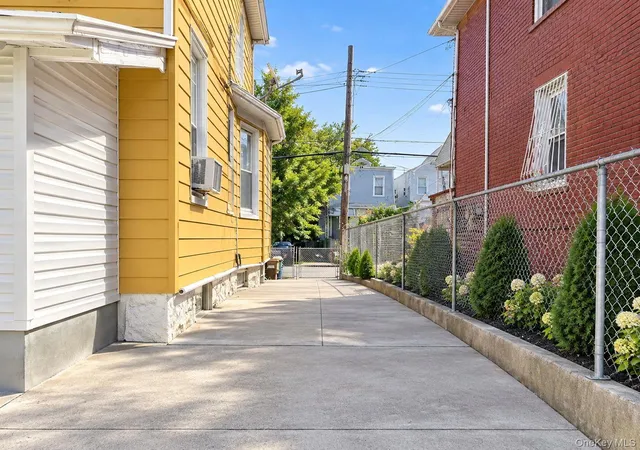 Photo 2 of Single family home for sale at 3118 102nd Street, New York, NY 11369 | MLS# 1052873 | Listing updated on 2026-09-22