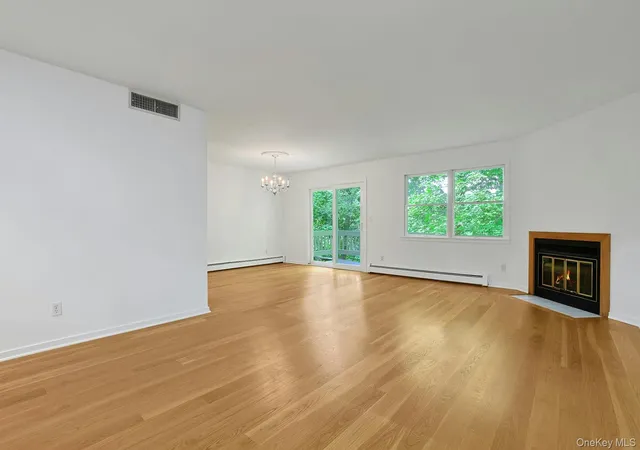Photo 3 of Single family home for sale at 3 Brooke Clb Dr #4, Ossining, NY 10562 | MLS# 1052914 | Listing updated on 2026-10-08
