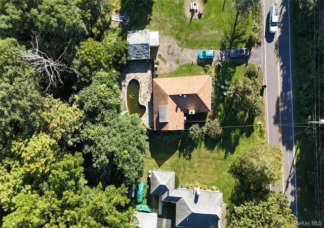 Photo 1 of Single family home for sale at 146 W Saugerties Rd, Saugerties, NY 12477 | MLS# 1052940 | Listing updated on 2026-09-19