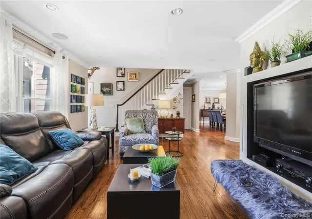 Photo 4 of Single family home for sale at 225 Marion Ln, Southold, NY 11939 | MLS# 1052946 | Listing updated on 2026-10-04