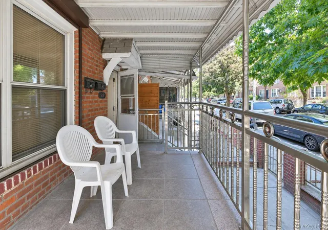 Photo 3 of Multi family home for sale at 3062 49th Street, New York, NY 11103 | MLS# 1052950 | Listing updated on 2026-09-20