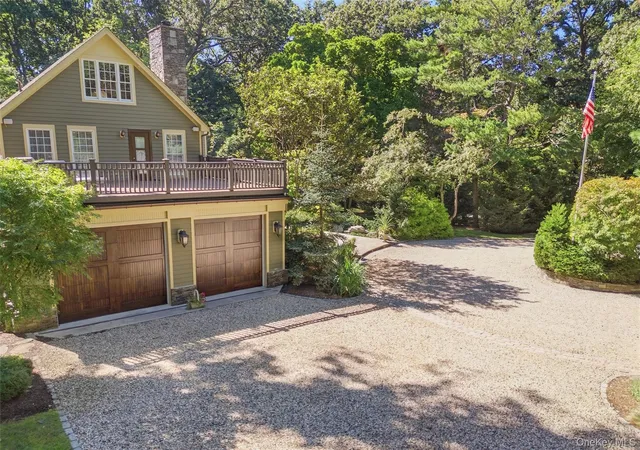 Photo 2 of Single family home for sale at 1 Evans Ln, Brookhaven, NY 11733 | MLS# 1052962 | Listing updated on 2026-10-01